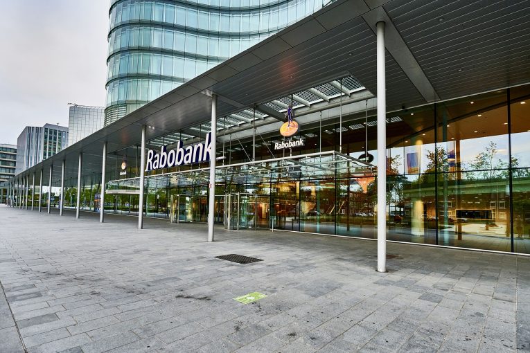 wincsolutions's tweet photo. Onze collega Robin heeft net zijn project afgerond bij één van onze klanten Rabobank. Hij wil graag meer vertellen over zijn functie als ‘package engineer'. Lees het artikel hier: https://t.co/V5Oo0Dso5N 

Wil jij ook als consultant werken bij grote bedrijven? Solliciteer nu! https://t.co/Ak0AX28eez