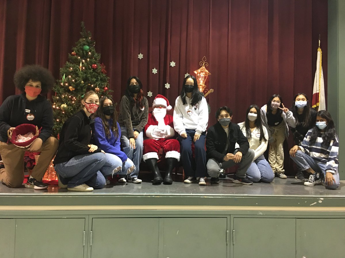 Ayers Elementary (@ayersmdusd) on Twitter photo <a href="/NorthgateHS/">Northgate High</a> Thank you for being amazing volunteers <a href="/AyersMDUSD/">Ayers Elementary</a> you made our night #hohoho <a href="/MtDiabloUSD/">MDUSD</a> #bettertogether #communityservice <a href="/NorthgateHS/">Northgate High</a> Thank you for being amazing volunteers <a href="/AyersMDUSD/">Ayers Elementary</a> you made our night #hohoho <a href="/MtDiabloUSD/">MDUSD</a> #bettertogether #communityservice