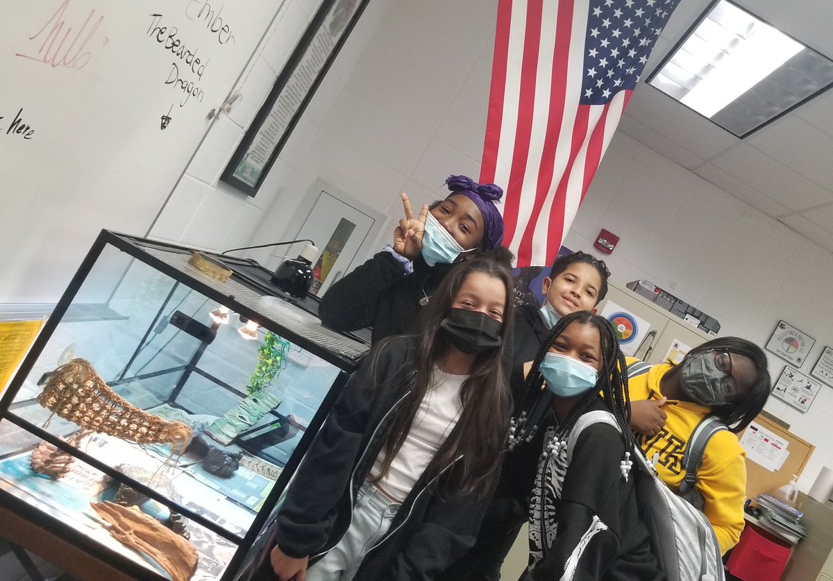 Rhea McVey tweet media