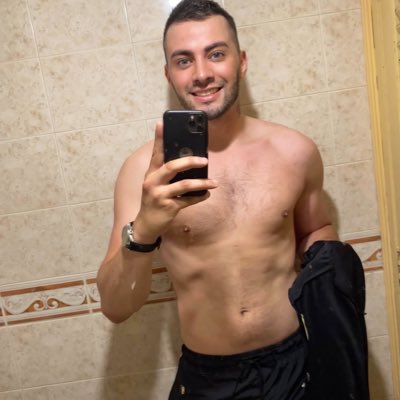 gerardmart29's tweet photo. #NuevaFotoDePerfil https://t.co/GbqV4s9YgB