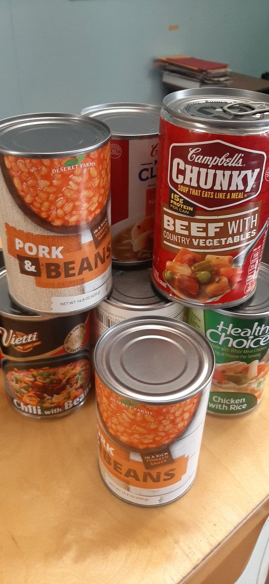 ValenciaEd14's tweet photo. Canned Food Drive.  Still collecting canned goods/Non Perishable food.@mariafmedina_ @MorenoRey3 @Shan_Mc4 @alexvnews @redwood_fontana @SBCo_Supt_Ted @Eduardo16771286 @AsmReyes47 @SenatorLeyva @mscaceres33 @KareemGongora @Fontana_FACE @Kiwanis https://t.co/1kJHCaHRpp