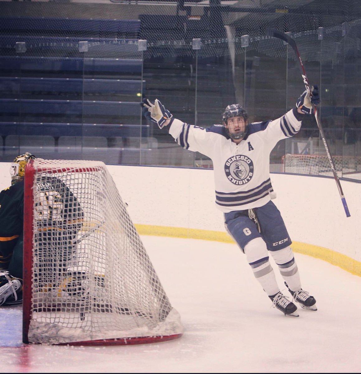 GeneseoHockey's tweet photo. Huge win tonight 3-1 over @GoldenEaglesHky. With the win, we close out the semester undefeated at 7-0-1, good for 1st place in the SUNYAC. Tonight’s Hard Hat recipient, @hclegz9 continues to lead by example, playing a huge role in setting the tone game in, game out! #leaderslead https://t.co/dpyhqzSwJq