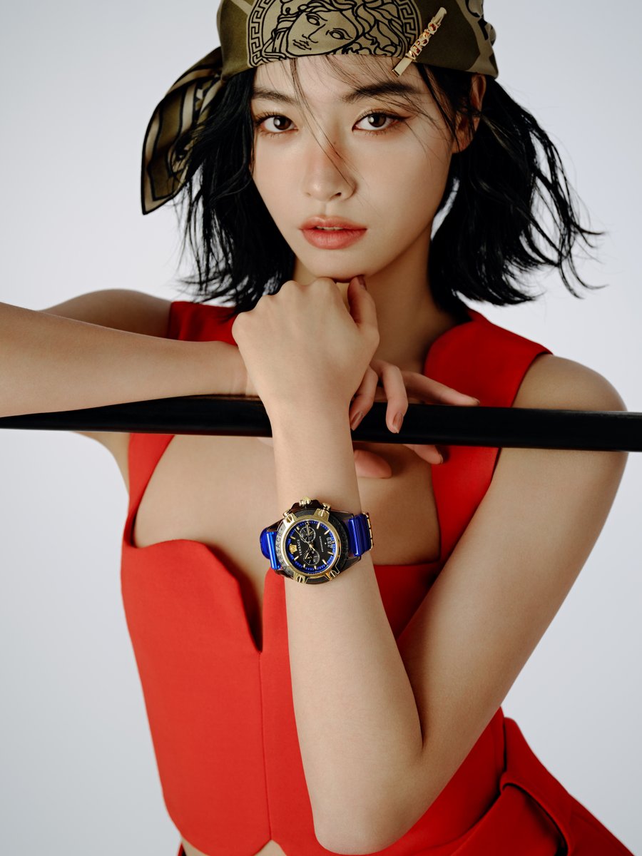 Trending Weibo tweet media