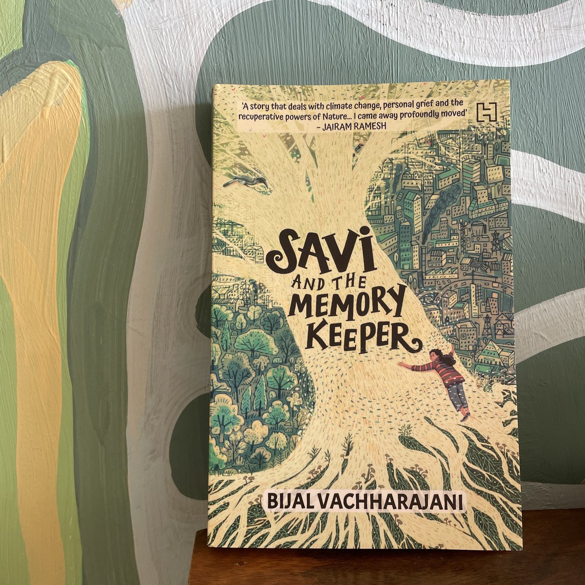 Savi and the Memory Keeper is here, a book I spent the last few years with, thinking about climate, grief and the magic of trees. That gorgeous cover is by the amazing Rajiv Eipe. Published by @hachetteindia, get a copy from your local indie bookstore. bijalv.com/savi-and-the-m…