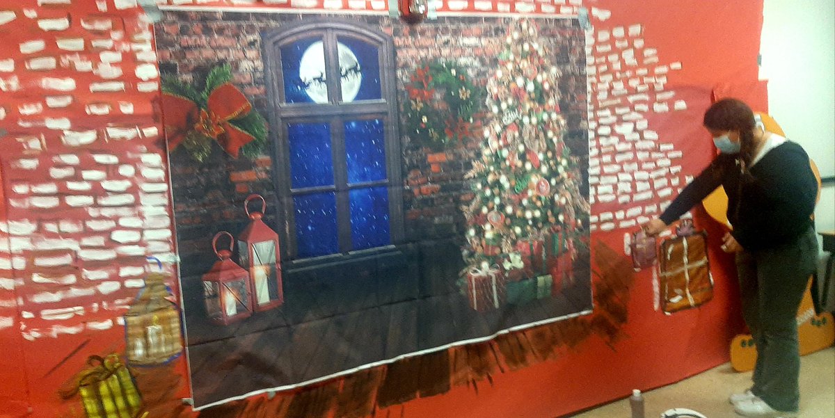 Bringing the arts to Redwood Elementary school <a href="/mariafmedina_/">marifer</a> <a href="/redwood_fontana/">Redwood_Fontana</a> @MorenoRey3 <a href="/AlcarazMr/">Carlos Alcaraz</a> <a href="/SBCo_Supt_Ted/">Ted Alejandre</a> <a href="/SenatorLeyva/">Connie Leyva</a> <a href="/rj_arvizu/">Ray Arvizu Jr.</a> <a href="/FontanaUnified/">Fontana Unified</a> <a href="/Shan_Mc4/">Shan McClain</a> <a href="/mscaceres33/">Maria Caceres</a> <a href="/DiocelinaBelle/">Diocelina Van Belle</a> <a href="/RiversideUSD/">Riverside Unified School District</a>