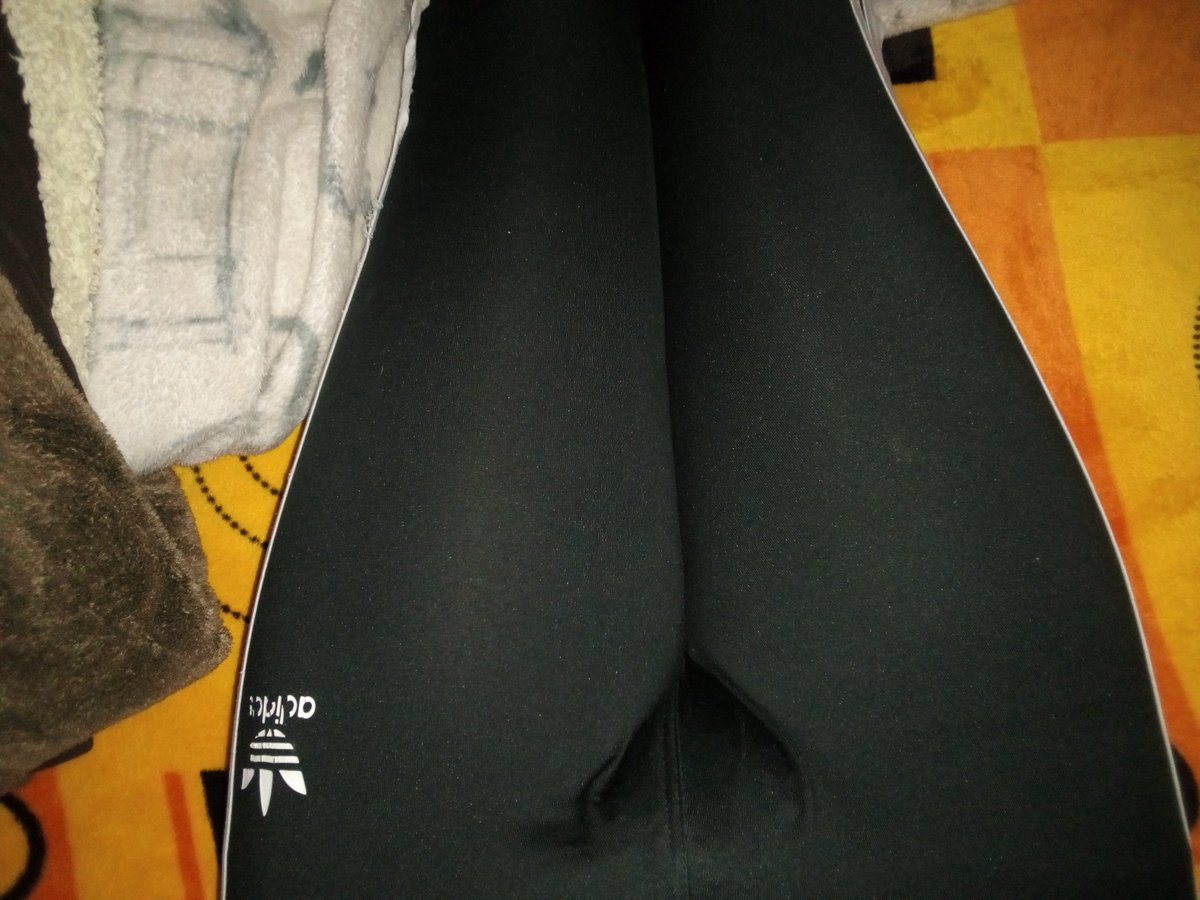 IanFern60317758's tweet photo. I need a boyfriend who wants to put his face between my thighs https://t.co/Az2Yngtd7M