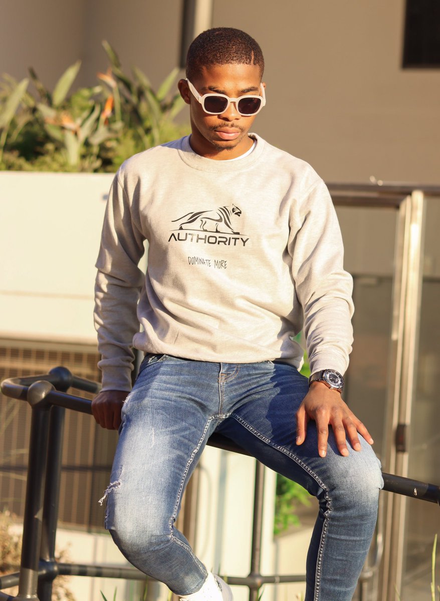 tumi155's tweet photo. our brand has just been listed on zando…please retweet if you see this

Active sweater R299.00
Active legging R299.00
Hoodie R349.00
Tees R169.00

Courier fee R70 nationwide. 

#DJSBU #Zando #ProudlySouthAfrican https://t.co/j5Slrn4c9E