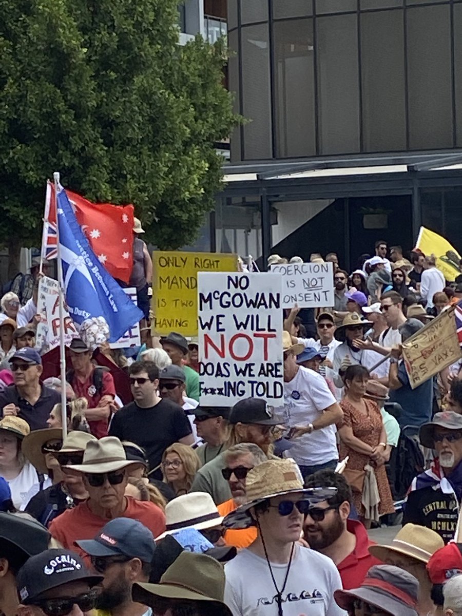 Ev1HasAnOpinion's tweet photo. #PerthProtest Elizabeth Quay Dec 11 2021
#NoMandates #NoCoercion
#McClown https://t.co/OFXgZmCAII