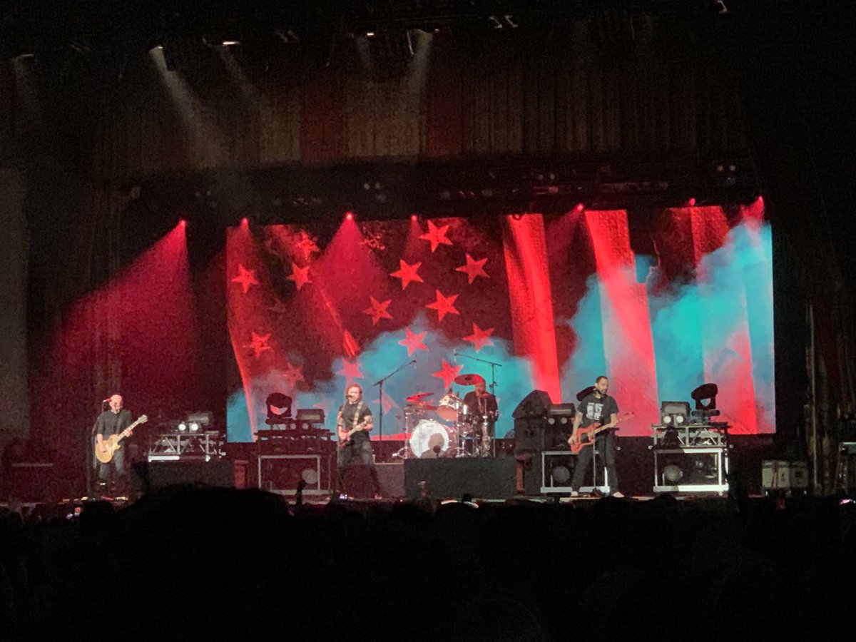 usanachris's tweet photo. Rise Against entertained us #dostuffmore Thanks @Do312 ! https://t.co/qMuhBo04xg