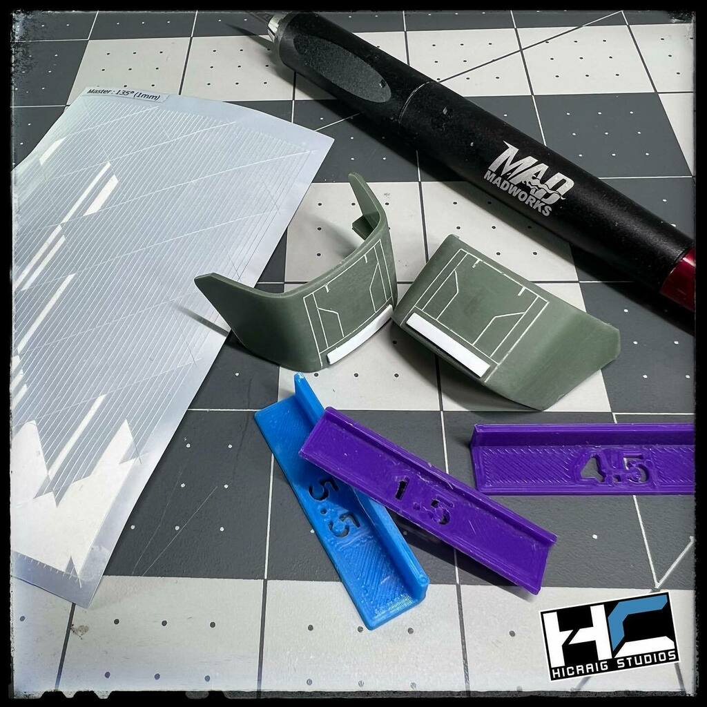 HiCraigStudios's tweet photo. Some more scribing work. @showmewhatyoubot sent over some @gunprimer master guide tape. I wasn’t sure at first but it’s been a pretty nice time saver. I would recommend trying it out if you are curious about it. 

-
-
-
-
-
-
#gunpla #gundam #customize #… https://t.co/8LkUxLqFGb https://t.co/fyjTLwZH46