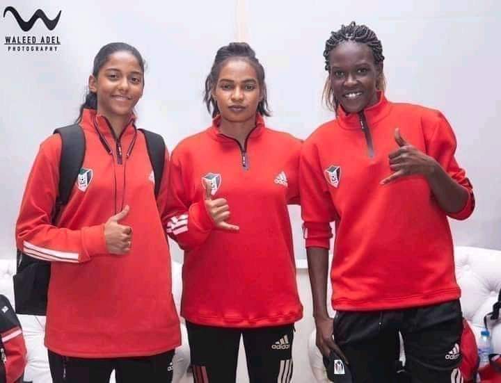 انا والشُلة بنسلم عليكم 💛😌