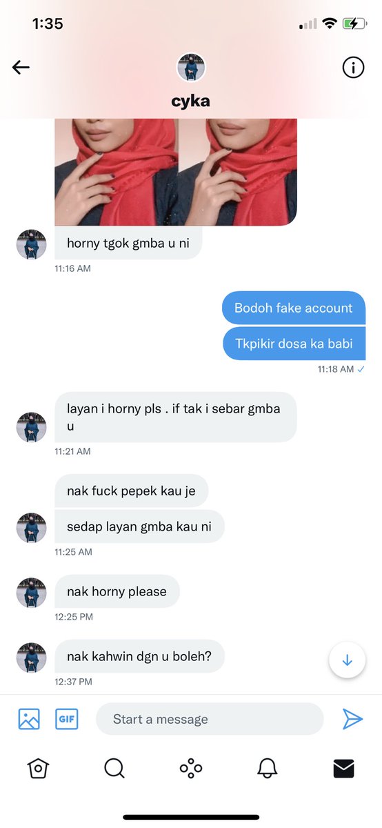 de1aaaa's tweet photo. Guys gunakan kuasa korang.tolong saya report acc ni please , sumpah takut dngn dia.Takbest bodoh sexual harassment orang gini 😊 https://t.co/zCpdJaTpHD
