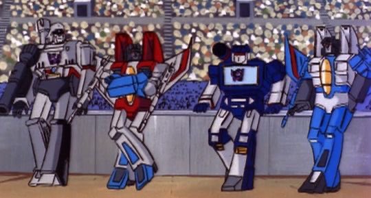 It’s the squad squad ✌️ 

Just uhhhhh pretend skywarp is there somewhere—