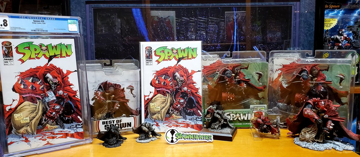 THIS IS IT!! The #SpawnHunter #Spawn Xmas Spectacular brings nothing but LOVE! Get your own copy of this now-classic cover of Spawn 39! Santa Spawn!! RT+FOLLOW=WIN that easy and that sweet! Good luck! With much ❤ this season! #chc #SpawnHunterCollection pic.x.com/hrs61tSCog