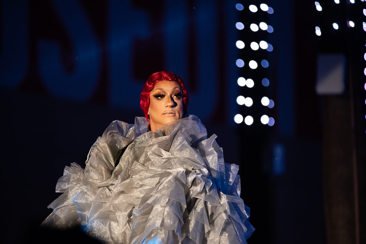 TheHub_ByQuirk's tweet photo. #icequeens

Pictured below: Mahlae Balenciaga @ms_mahlae, Milk @bigandmilky, Dina Isis, Paju Munro. https://t.co/tzA1QzFRe5