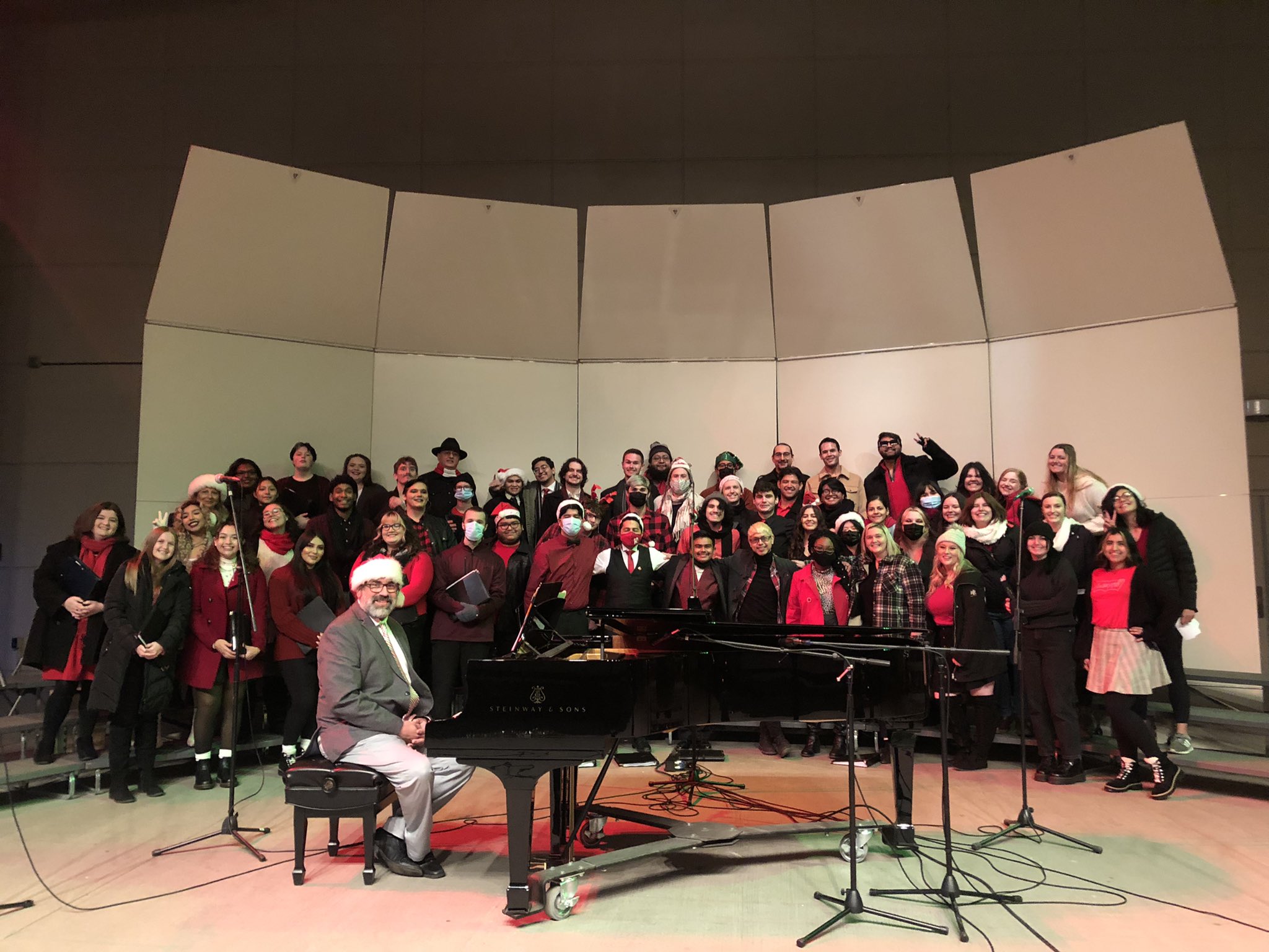 Bakersfield College Chamber Singers 2022 Christmas Jen Garrett (@Jengarrettdma) / Twitter