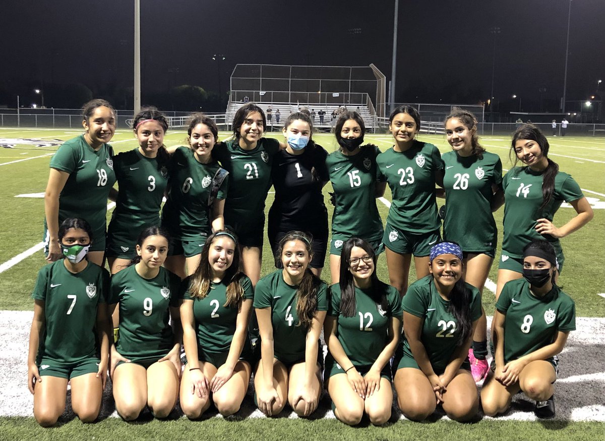 Soccer Season 2021-2022 starting off 🟢⚪️
👍⚽️ 🥅 
<a href="/BISDAthletics1/">BISD Athletics</a> 
<a href="/jpechsvikings/">Pace Vikings</a> 
<a href="/vikings_pace/">Pace Vikings Athletics</a> 
<a href="/pace_vikings/">Pace Vikings</a>