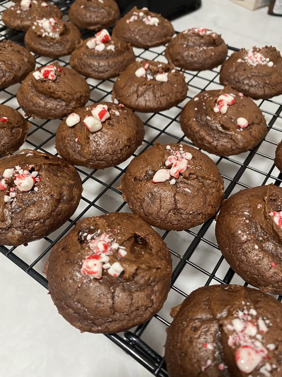 Late night baking brings me so much joy. Needed this. And the end result is pretty rad too.