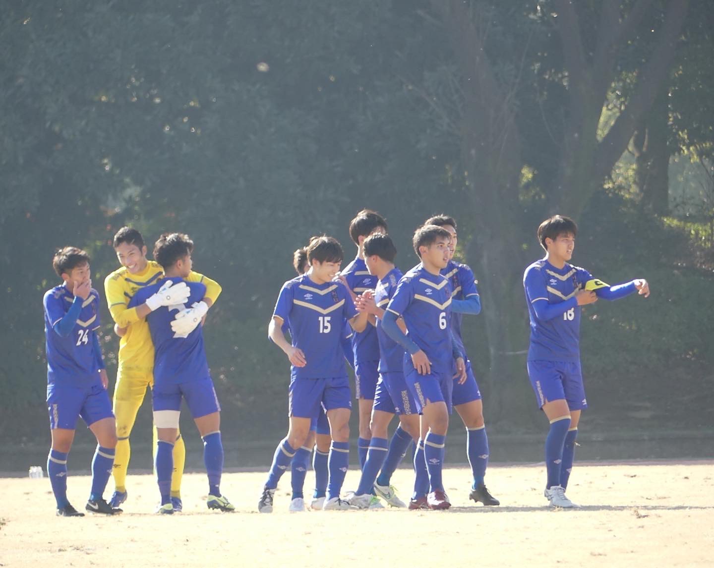 大学サッカーファン必見！城西大学ユニホームセット 城西大学 サッカー部 新ユニフォーム ハーフパンツ