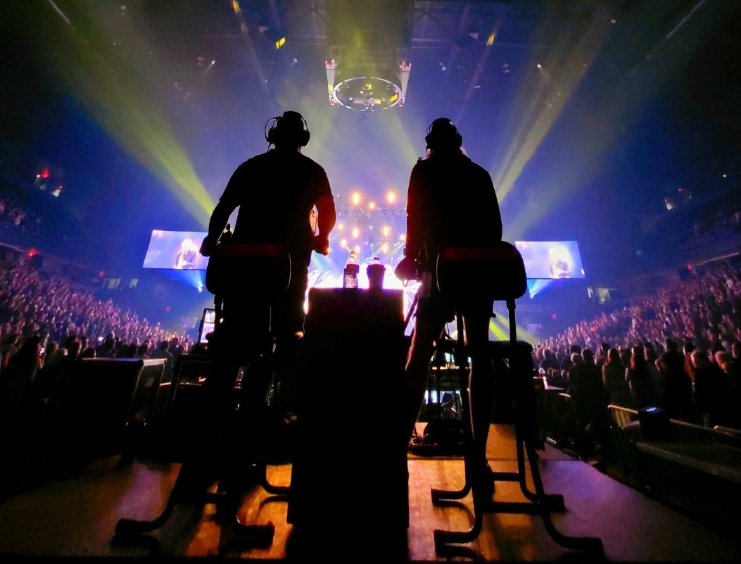 MarkDEngstrom's tweet photo. @JamesTaylor_com your camera crew killed it tonight @VanAndelArena thank you so much for coming to #GrandRapidsMI https://t.co/3f2Y8d7xAX