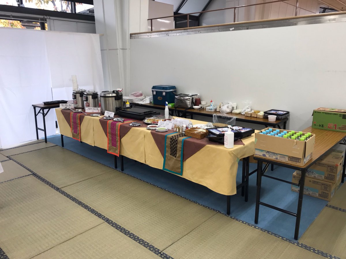 SSC96438344's tweet photo. #きものフェスタ
#きもの百科イトカワ
#イトカワ
#着物
#アールティ北野本店
#インドカレー
#神戸サンボーホール
#ケータリング
#シルクロード染織 https://t.co/PhmvgzfcvM