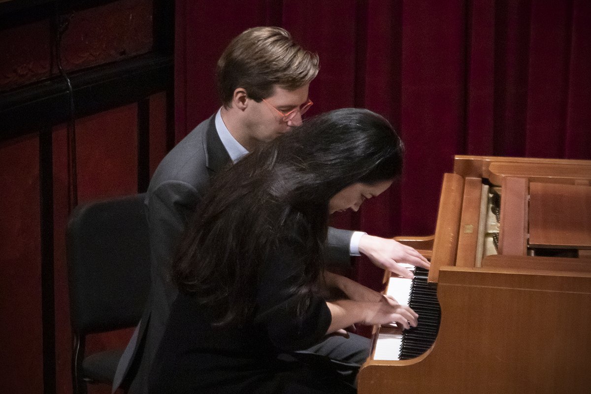 PianoduoFest's tweet photo. Goeiemorgen! Gisteren sloten we de dag in stijl af met een documentaire in de @roodebioscoop.

Vandaag staat er weer een hoop moois op het programma. Check https://t.co/Ikgie7yLD4 voor tijden en tickets. #pfa21 https://t.co/dDeJFzLmik