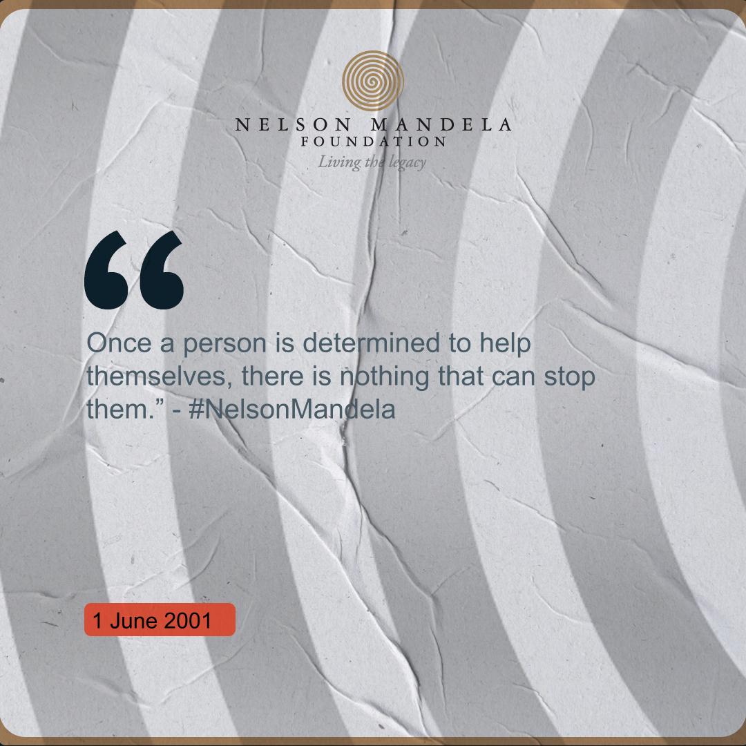 NelsonMandela's tweet image. “Once a person is determined to help themselves, there is nothing that can stop them.” – #NelsonMandela
Father’s Day lunch hosted by Zindzi Mandela, Hyatt Women Of Vision Club, Johannesburg, South Africa, 1 June 2001
