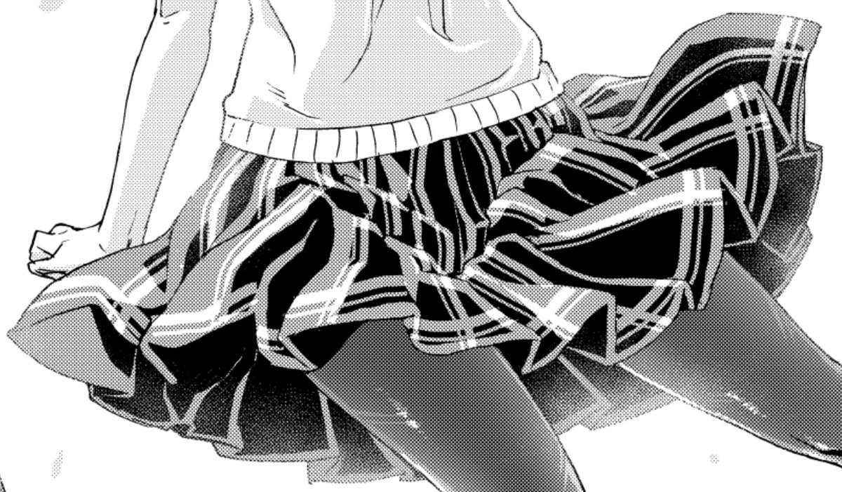 ライン入りプリーツスカートはいいぞ…(h 