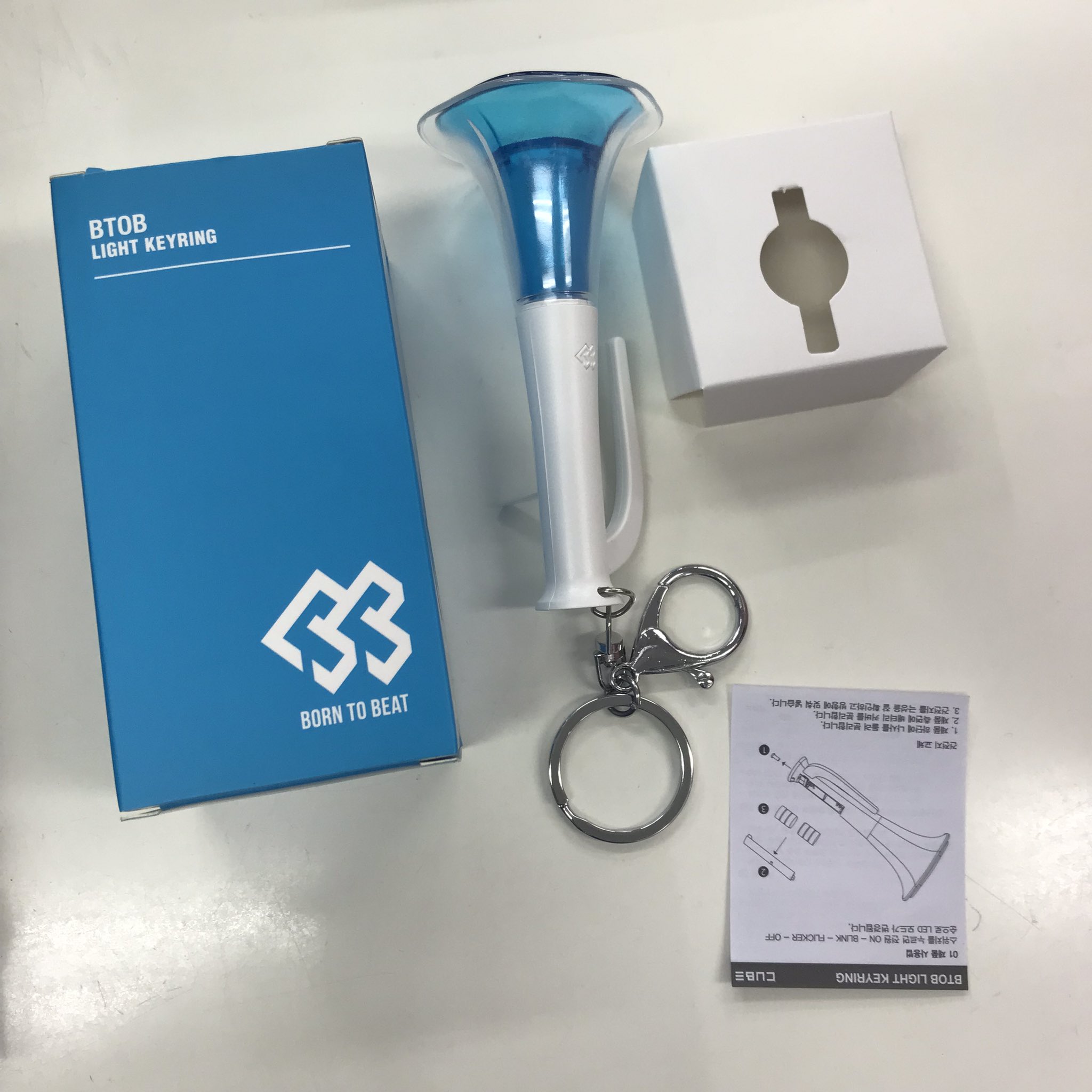 BTOB ライトキーリングlight keyring キーホルダー