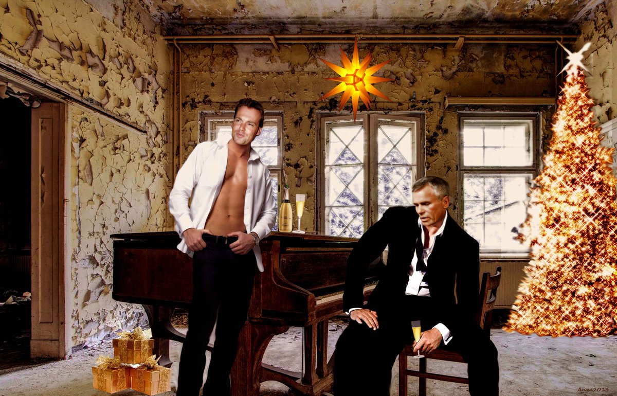 Annejackdanny's tweet photo. Wasn't there always a #slashmas to go with the shipmas? :) Anyway... an oldie but goldie... you're welcome #Stargate #JackandDanielforever #artwork https://t.co/Ie4ADjMuVG