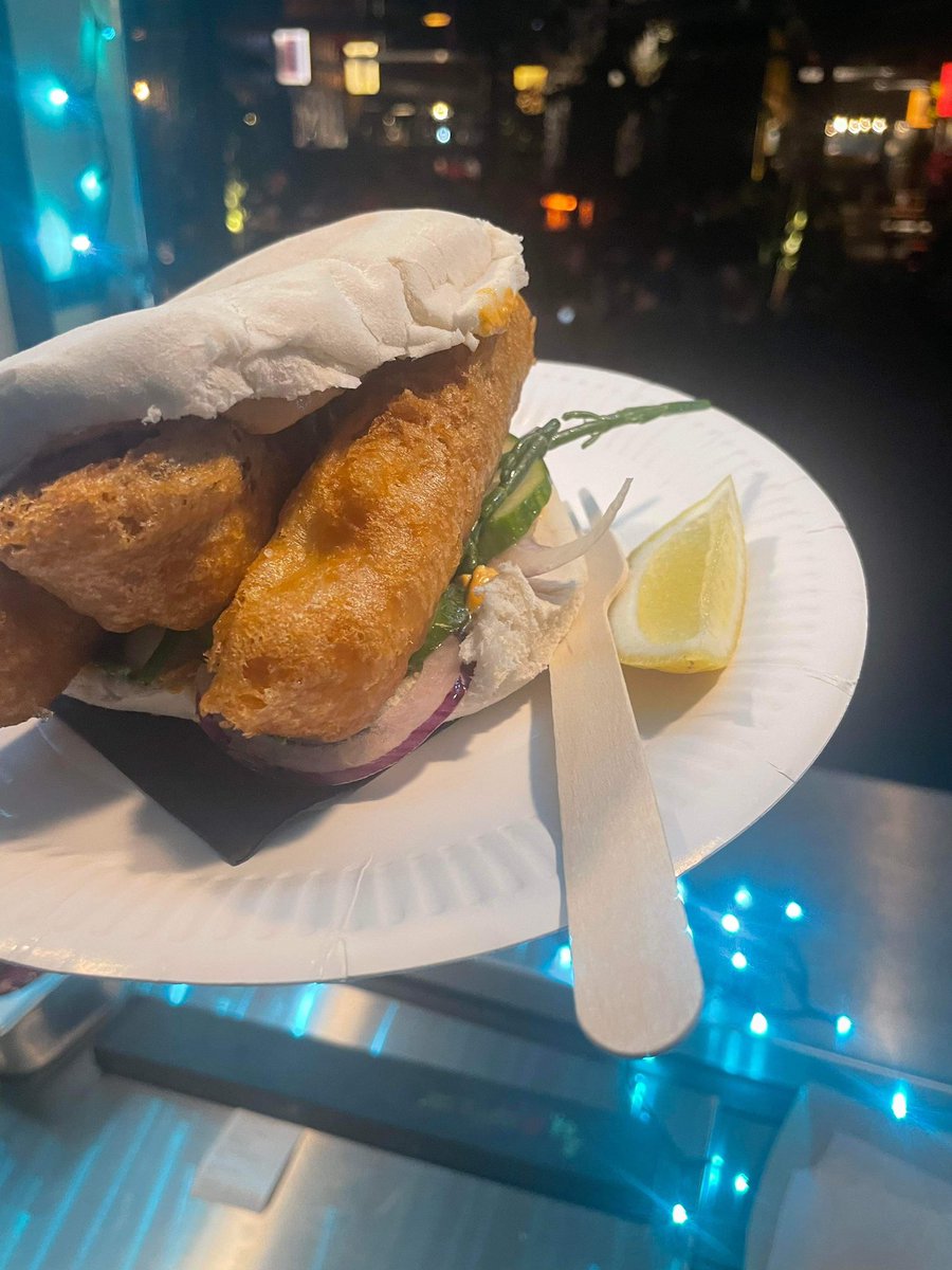 Waiting for you at #staithhousefishhouse <a href="/btrbrewco/">By The River Brew Co.</a> #hwkrmrkt 

#gatesheadquays #newcastlefood #newcastlefoodies 
#streetfood