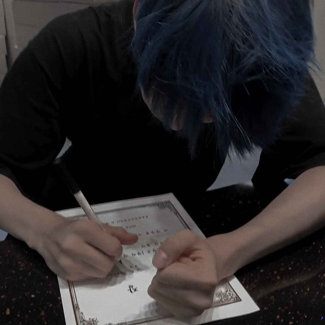 cryrols tweet picture
