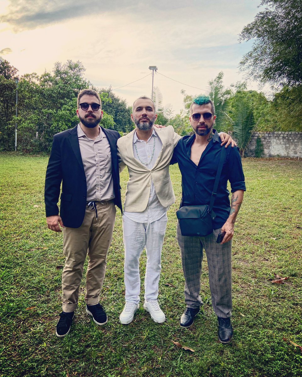 Hoje <a href="/domingosthiago/">Sunday James</a> , <a href="/MrAdnon/">Adnon Soares</a> e <a href="/sandofilho/">Sandoval Filho</a> estarão representando a Soulvenir no @premiovolts 2021. Nosso muito obrigado pra quem votou e às 19h aguardamos vocês na transmissão ao vivo pelo canal do @estudiovolts. 

#SoulvenirNoPremioVolts2021 #PremioVolts