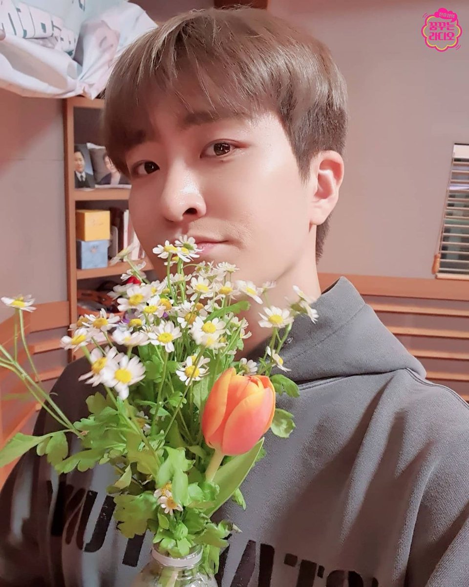 💚 ฝ้ายได้เจอทูแจแล้ว 🧡🦦👑 tweet media