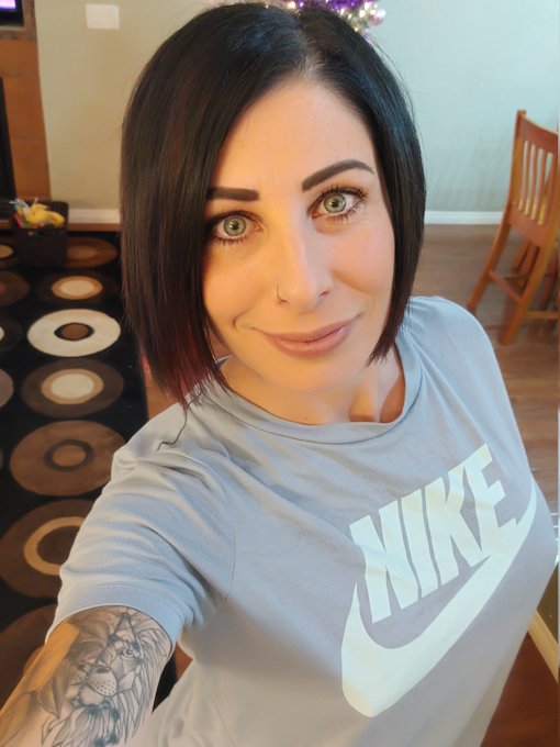 Good morning! Happy Saturday ❤️❤️❤️ https://t.co/ZIxOYVi3WB