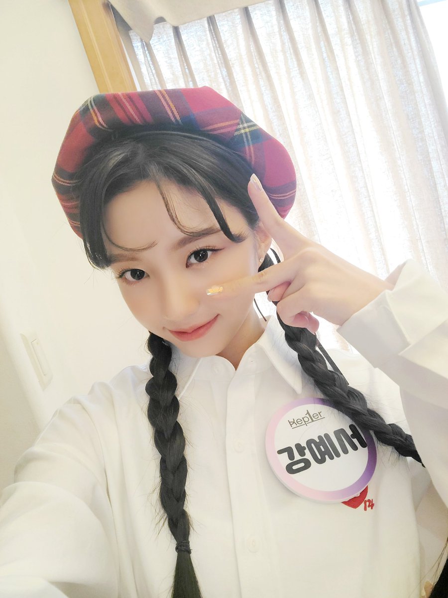 KANGYESEO_INA's tweet photo. 211211 | Twitter Update
Kep1er View Selca Kang Yeseo 🐰🤍
#Kep1er_view #케플러뷰
#강예서 #KANGYESEO #YESEO #KEP1ER #케플러 @official_kep1er https://t.co/ZDMw9O6dcX