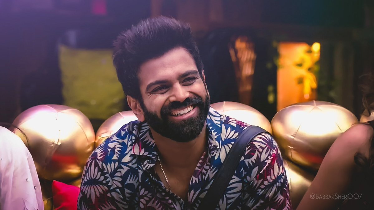 ToughCapricorn's tweet image. Happy smiles 🤗
ACE OF BB5 SREERAM