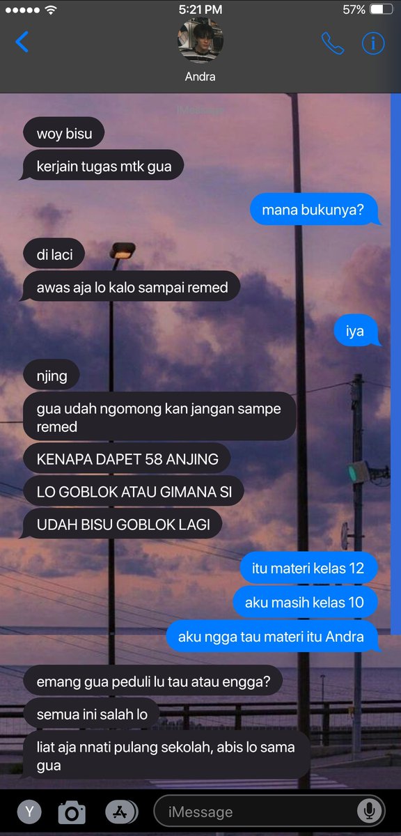 lovezzruiii's tweet photo. Hening

"kalo emang aku dilahirin bisu kenapa? aku juga ngga mau bisu"
-Kanaya https://t.co/ZWw85GOEQe