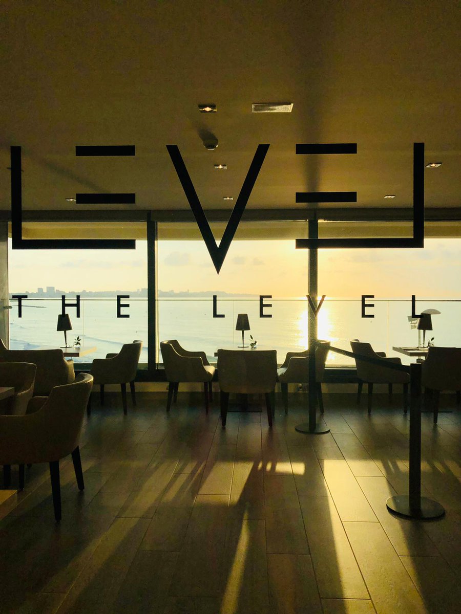 meliaalicante's tweet photo. Comienza 2022 desde nuestro paraíso particular, The Level Meliá Alicante. Exclusividad y relax con el Mediterráneo como testigo. Te esperamos! Haz tu reserva en www.melia.vom #TheLevelMeliaAlicante #EntraEnOtroMundo #MeliaAlicante https://t.co/GW2nw8PSIo