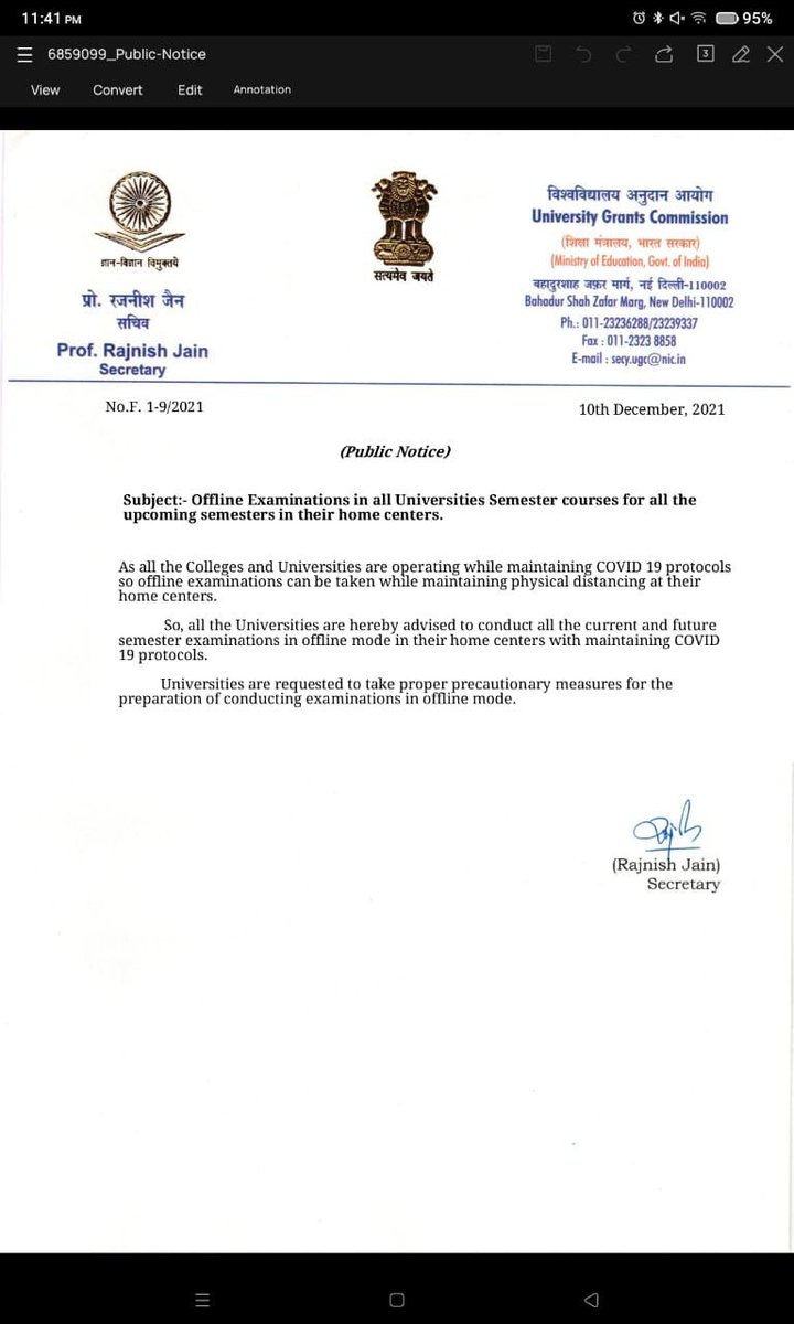 Som9212's tweet photo. A Notice is circulated in social media in the name of @ugc_india so I therefore request to #ugc that please justify is this authentic or not? Because students are so much panicked as this notice does'nt exist in official website of UGC. @MamataOfficial @basu_bratya https://t.co/COb3P25Z5e