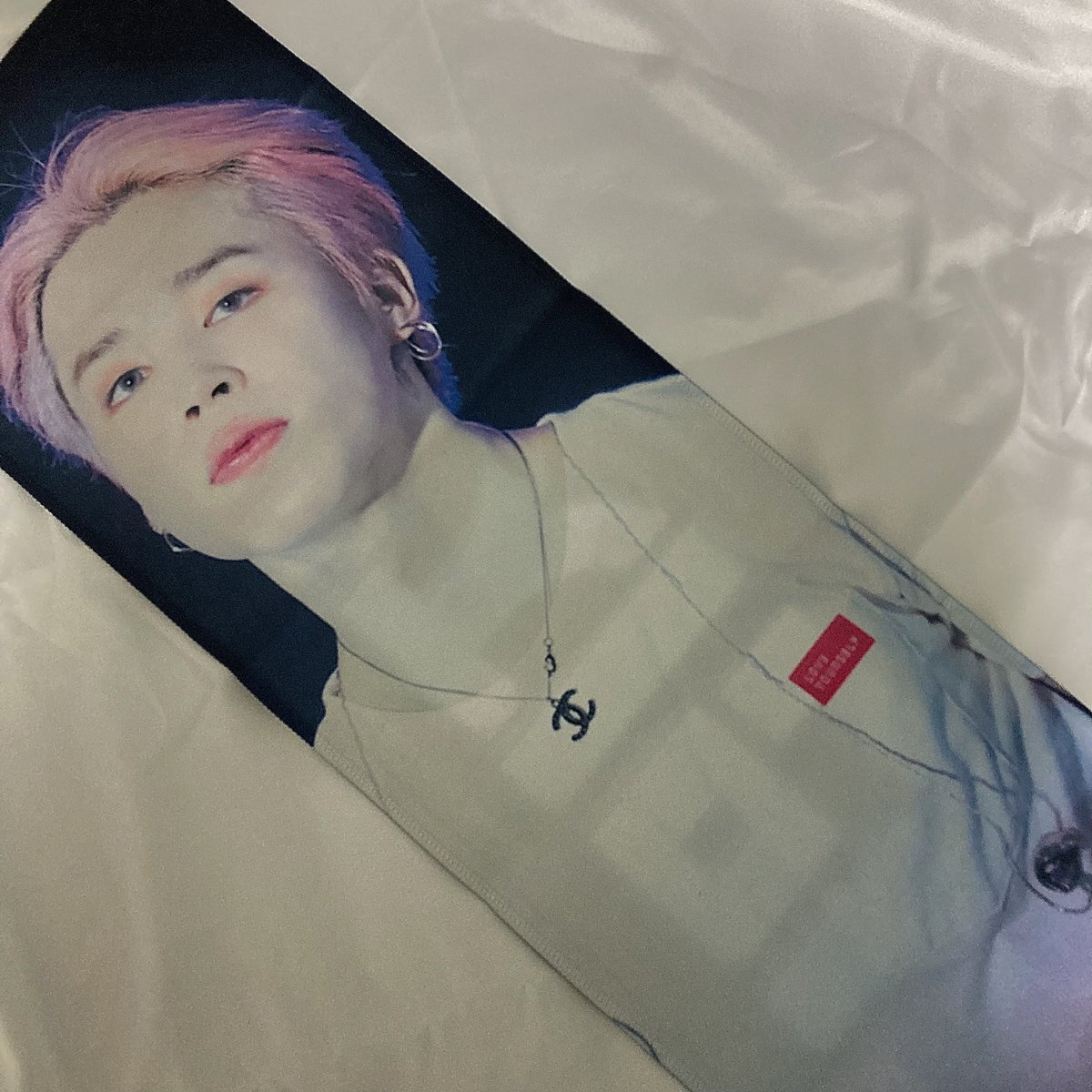 rc_1013's tweet photo. 1) 60*20 반사슬로건 - 8,000원
2) 60*20 반사슬로건 - 8,000원
3) 60*20 반사슬로건 - 8,000원
4) 60*20 글리터 반사슬로건 - 9,000원 https://t.co/SEqrttzJyH