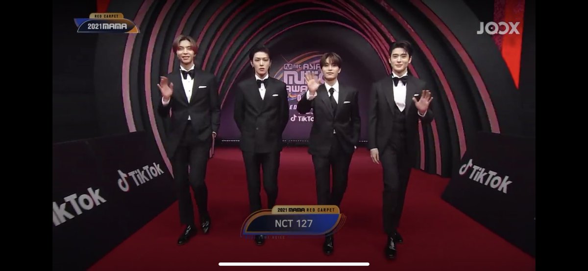 กรี๊ด เทพเจ้าประทับพรมแดงแล้วค่ะมนุษย์

#ดูMAMAฟรีที่JOOX #2021MAMA #NCTonMAMA2021