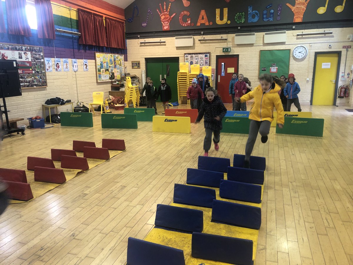 RangClaire's tweet photo. Bhaineamar an-taitneamh as an fearais spóirt ón North Tipp Sports Partnership an téarma seo. Go raibh míle maith agaibh! #tippcoco ⁦@GaelscoilAU⁩ https://t.co/YIdu7SOPuS