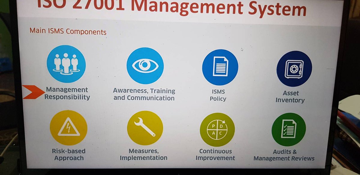 COnlineAfrica's tweet image. Keep safe irrespective of the way and manner we use technology. CEO of @innovareafrica Mr. CK. Bruce at the  @COnlineAfrica Africa Digital Leaders Programme meet up session ongoing. #ADLPROGRAMME