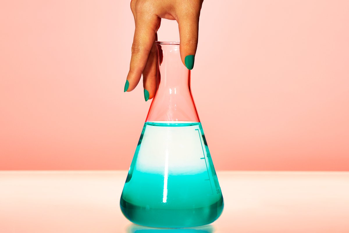 colours to dye for. 🌈

we believe chores can be a snore unless you’re cleaning with a rainbow. thats why we add dyes to our products.

what other colours would you like to see? tell us below. 💚💜🧡💛 

#methoduk #methodforchange #methodaddicts #spreadjoynotgerms