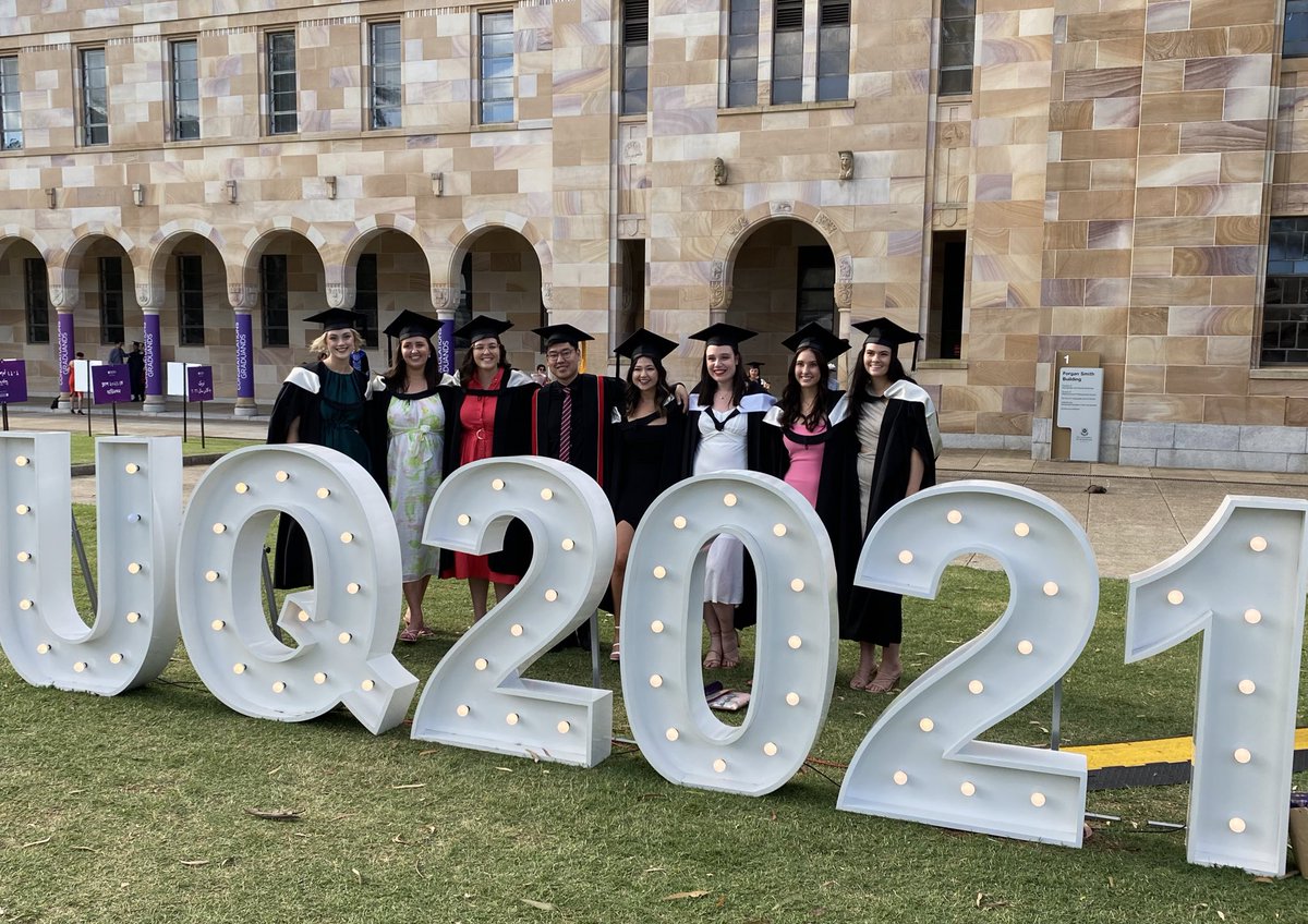 RickyNYLee's tweet photo. Biggest congratulations to the 2021 UQ Education cohort! 
Thank you for being my first tertiary class; I cannot wait to see the amazing things you will all achieve in the upcoming years ❤️💐 
#UQ #graduation #firstyearteaching https://t.co/SY3jQB8WpT