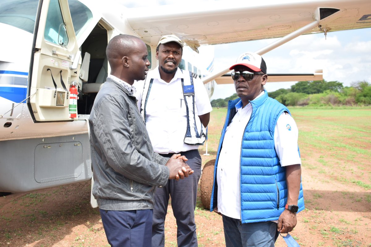 Tujibebeparty's tweet photo. Party leader @honkabogo has arrived in Mahoo Ward, Taita Taveta county for a series of engagements, among them to drum up support for the party candidate Samwel obwoge ahead of the by-elections slated for the 16th of December 2021.
#tujibebe #TujengeTaifa #Mahoo https://t.co/nBQErb6oFj