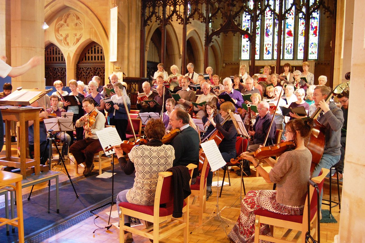SAT 11th DEC: If you’re a classical music lover, don’t forget this very #festive concert TONIGHT in #Ruddington. 🎻🎶🎄

DETAILS: 🔎 ow.ly/xhG730s3Fmi

#Christmas <a href="/StPetersRudd/">St Peters Ruddington</a> ⛪
@Perkinshardware