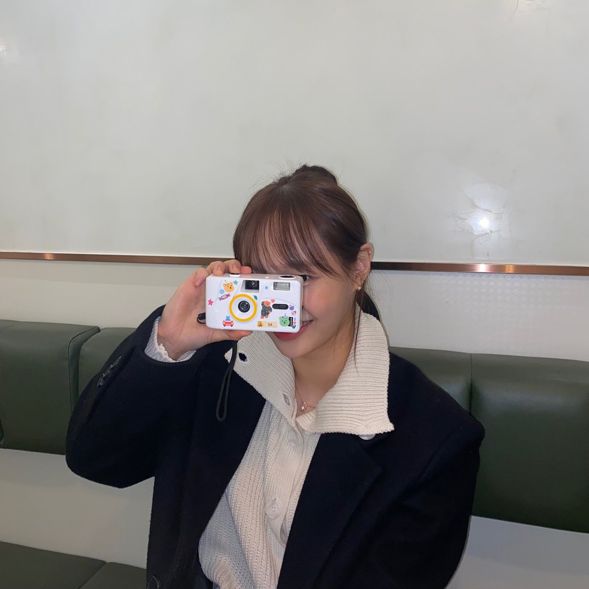 chuusoulthinks's tweet photo. chuusoul with cameras https://t.co/GX7rLA1KMl