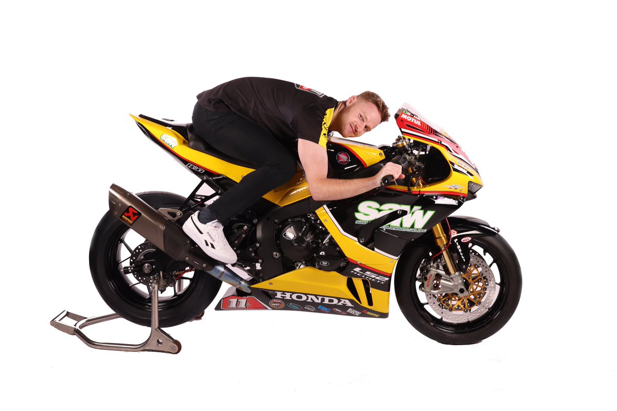 TAG Honda tweet media